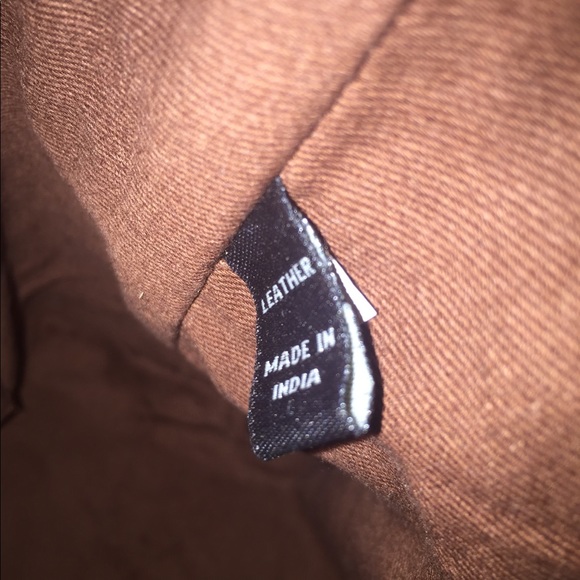 Frye Messenger Crossbody Top Zip Bag NWT - Picture 10 of 10